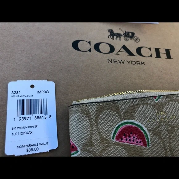 New Coach Corner Zip Wristlet w/ Watermelon Print - Picture 10 of 10